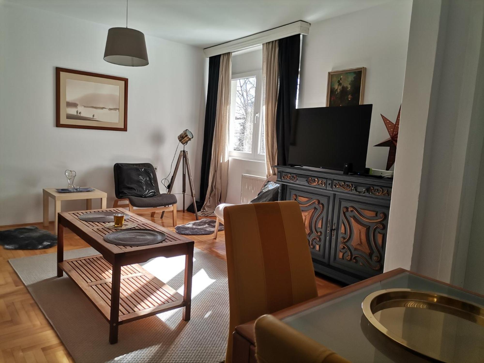 Crystal Kragujevac Apartment Ngoại thất bức ảnh