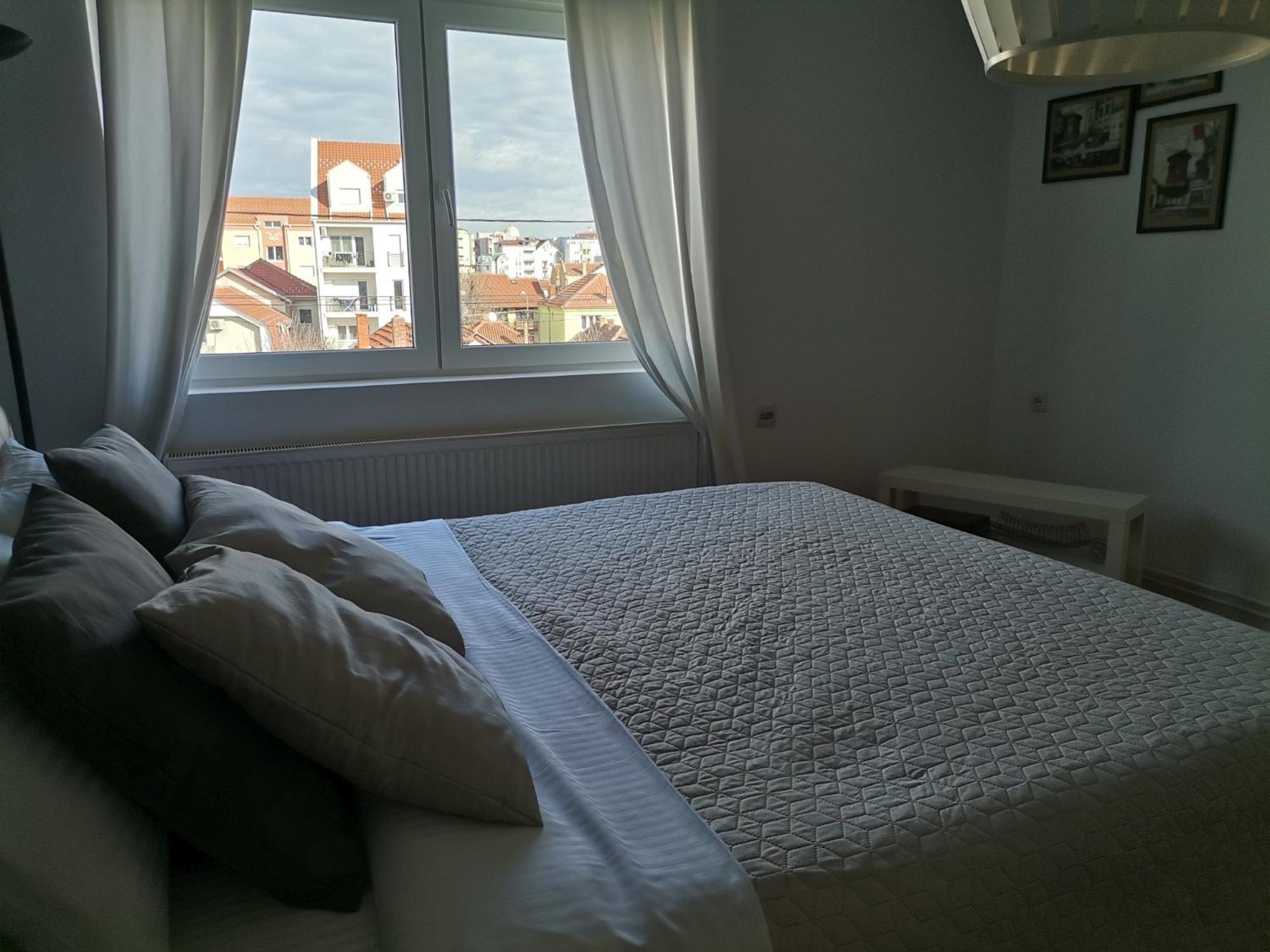 Crystal Kragujevac Apartment Ngoại thất bức ảnh