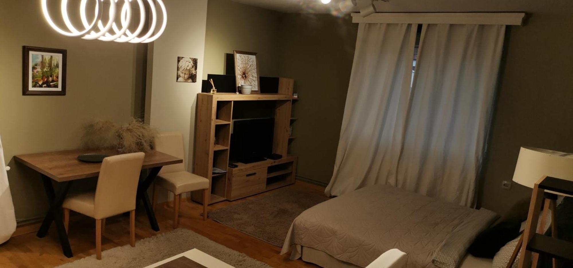 Crystal Kragujevac Apartment Ngoại thất bức ảnh