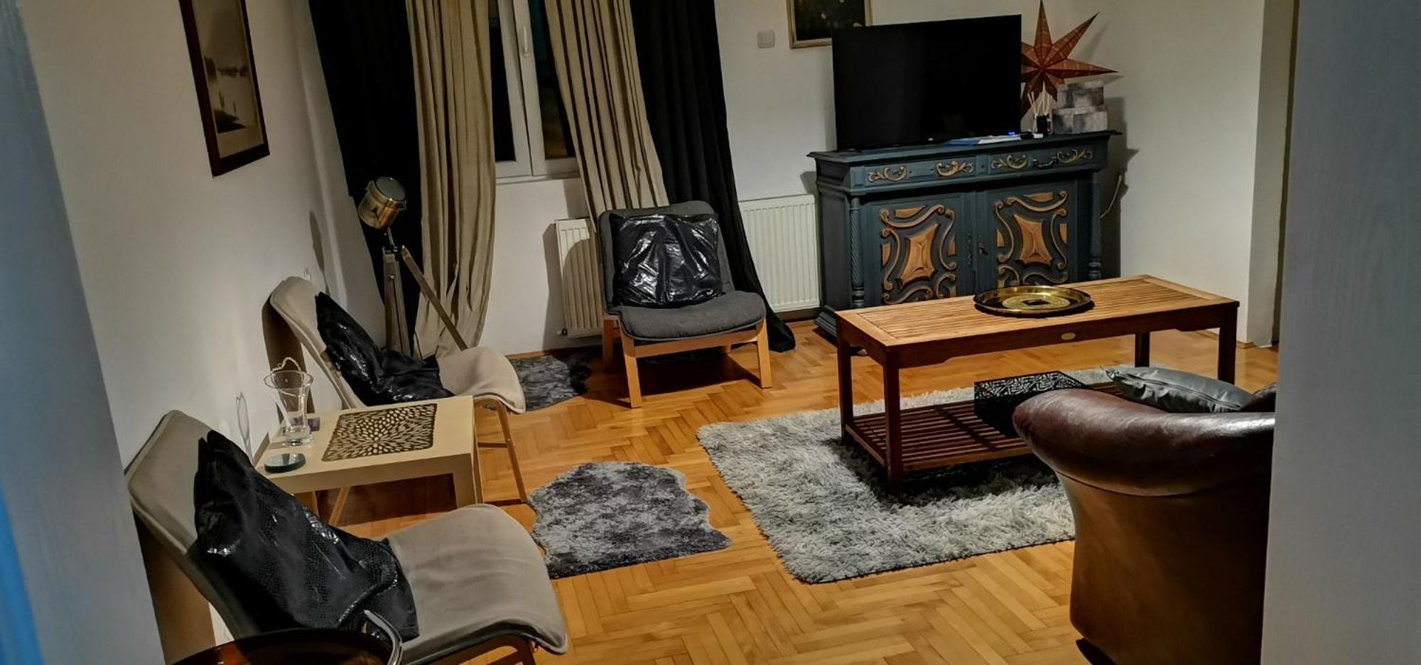 Crystal Kragujevac Apartment Ngoại thất bức ảnh