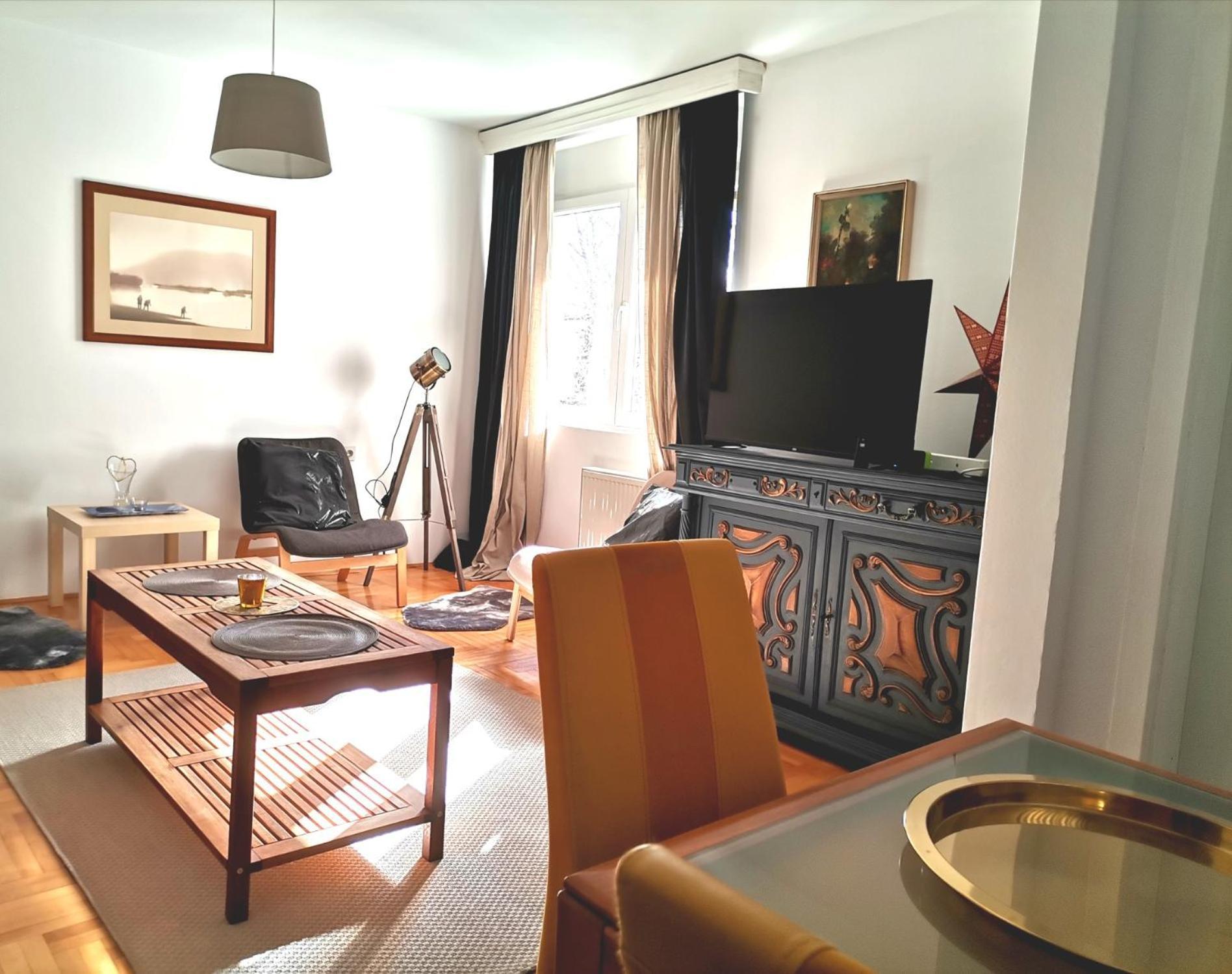 Crystal Kragujevac Apartment Ngoại thất bức ảnh
